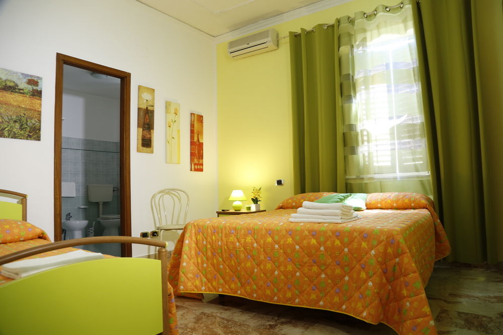 טראסיני B&B Casa Orlando מראה חיצוני תמונה